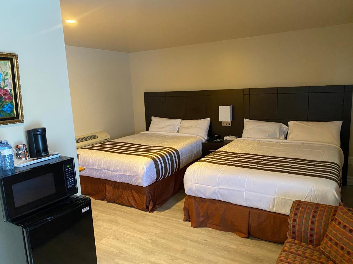 Silver Maple Motel Халибертон Экстерьер фото